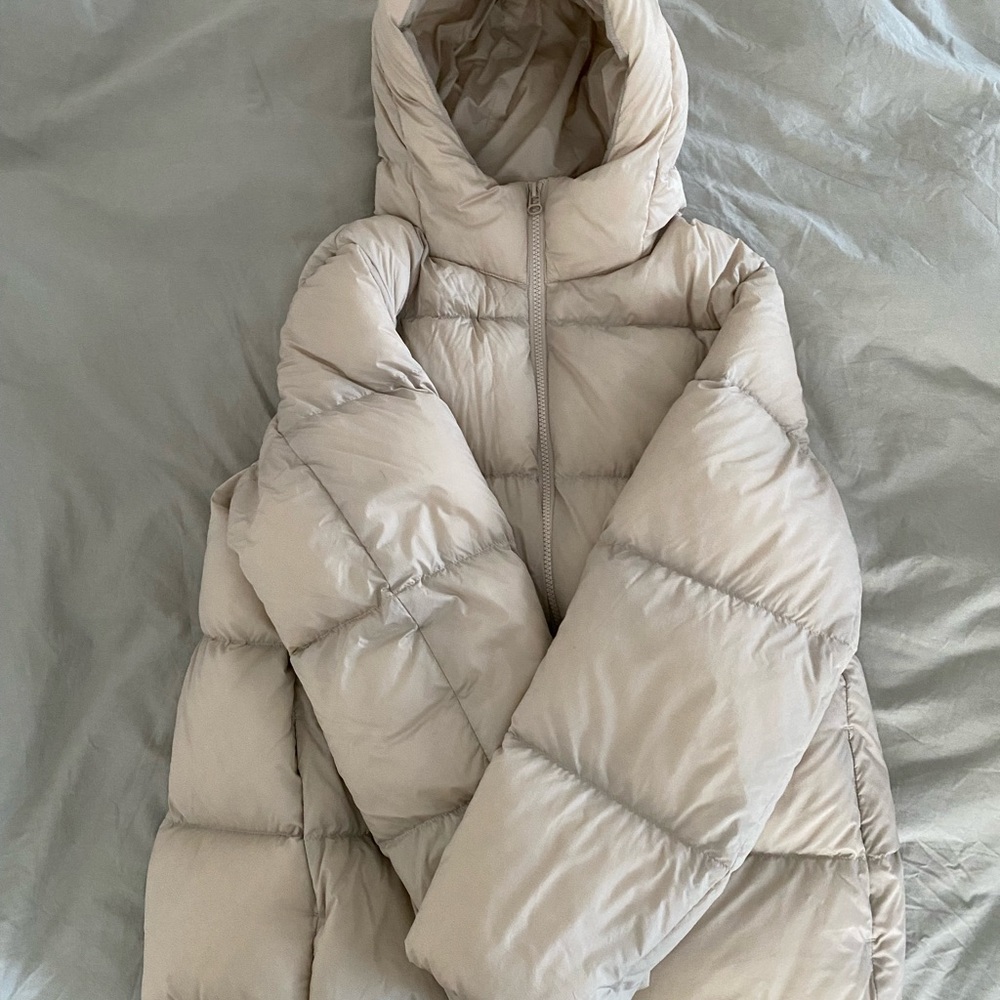Uniqlo Womens Ultra Light Down Cocoon Jacket